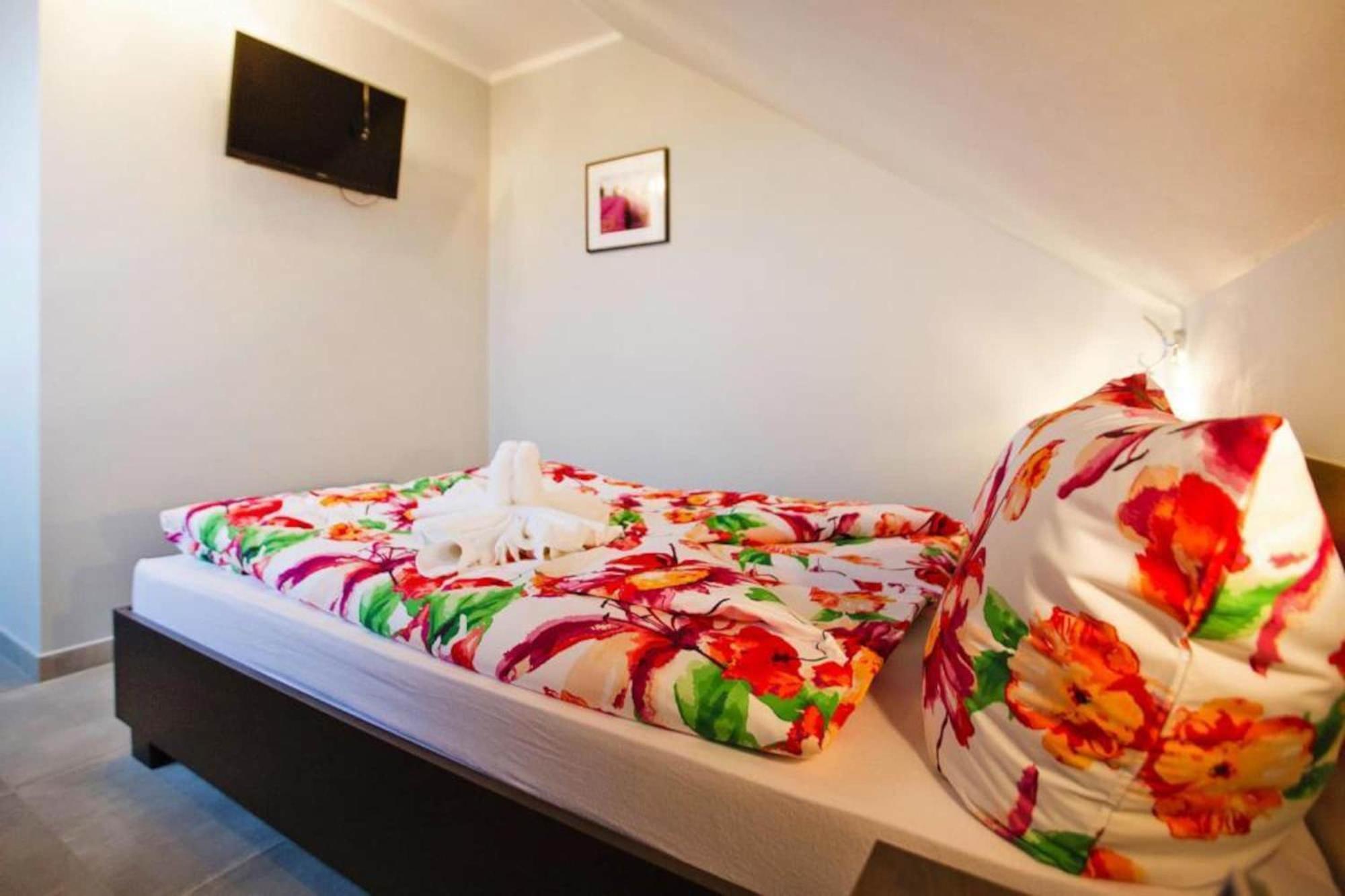 Comfortable Premium Class Apartment Shared Swimming Pool Gaski Buitenkant foto
