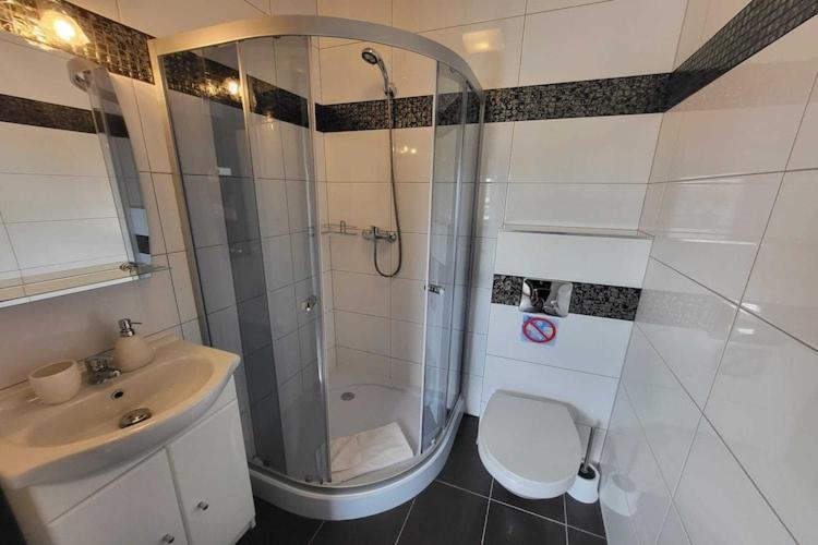 Comfortable Premium Class Apartment Shared Swimming Pool Gaski Buitenkant foto
